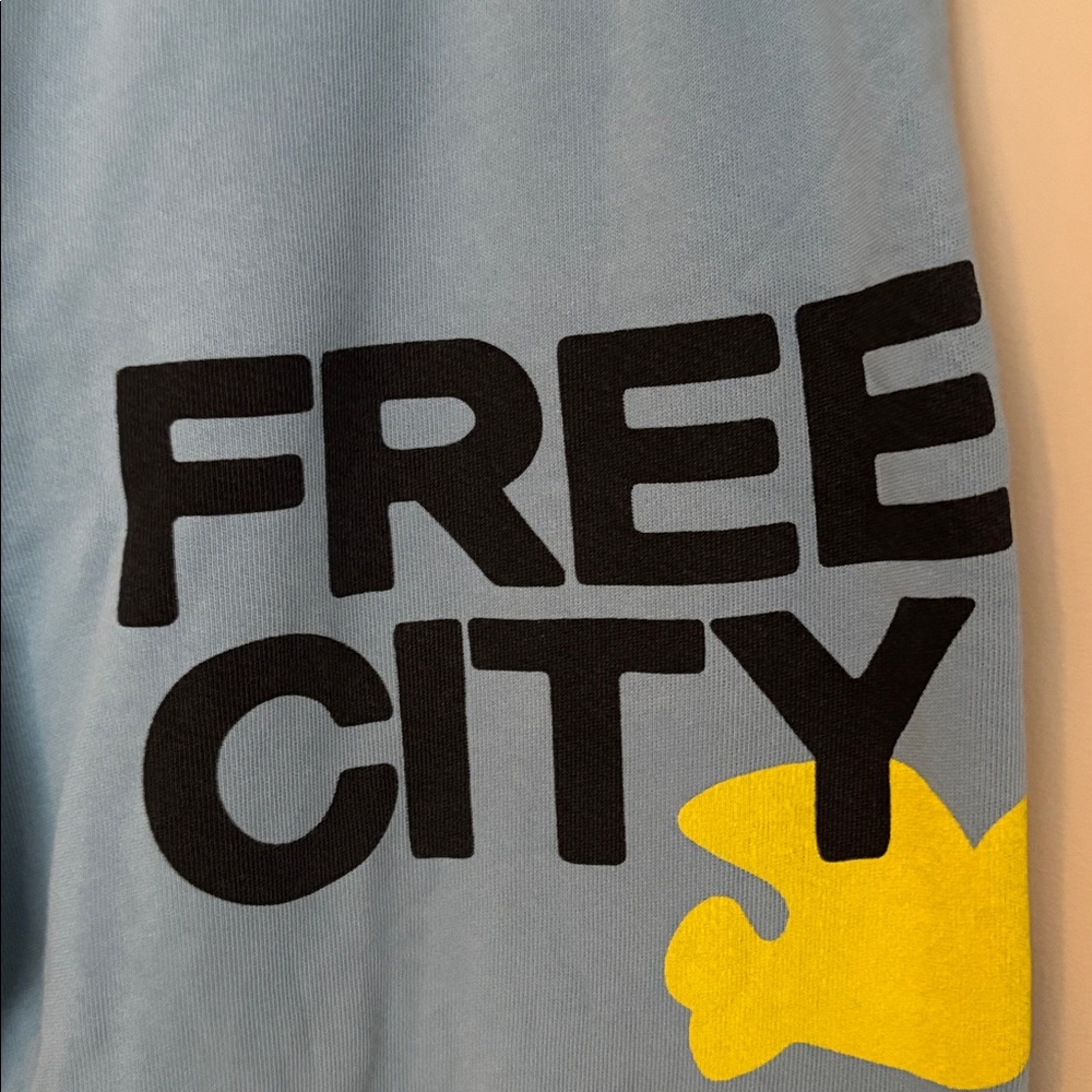 FREECITY Cotton Logo Sweetpants - Picture 2 of 3